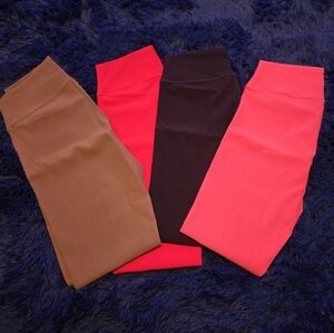 Set of Four Leggings in Mocha, Red, Navy and Pink